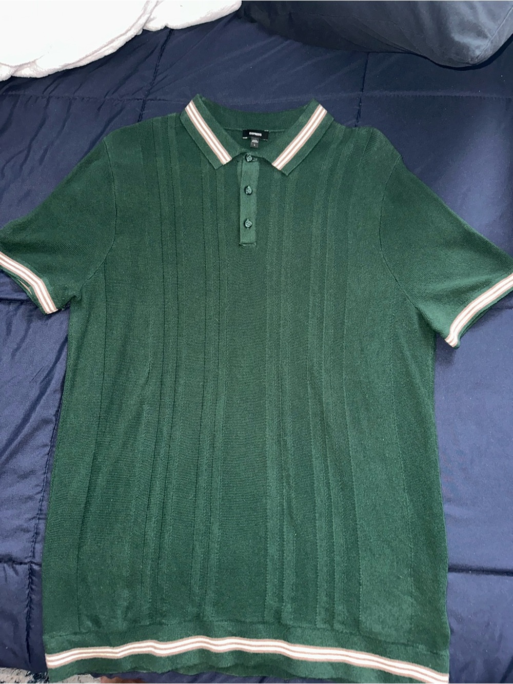Express Green Short-Sleeve Polo with Contrast Stripe Trim
